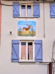 Raffaella Stracca Facciate Dipinte Immagine di un Daino in facciata Torriglia Genova IMG-20231224-WA0017